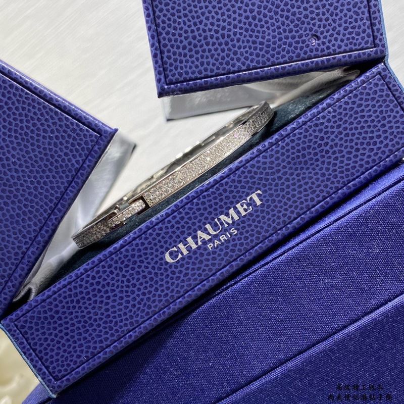 CHAUMET